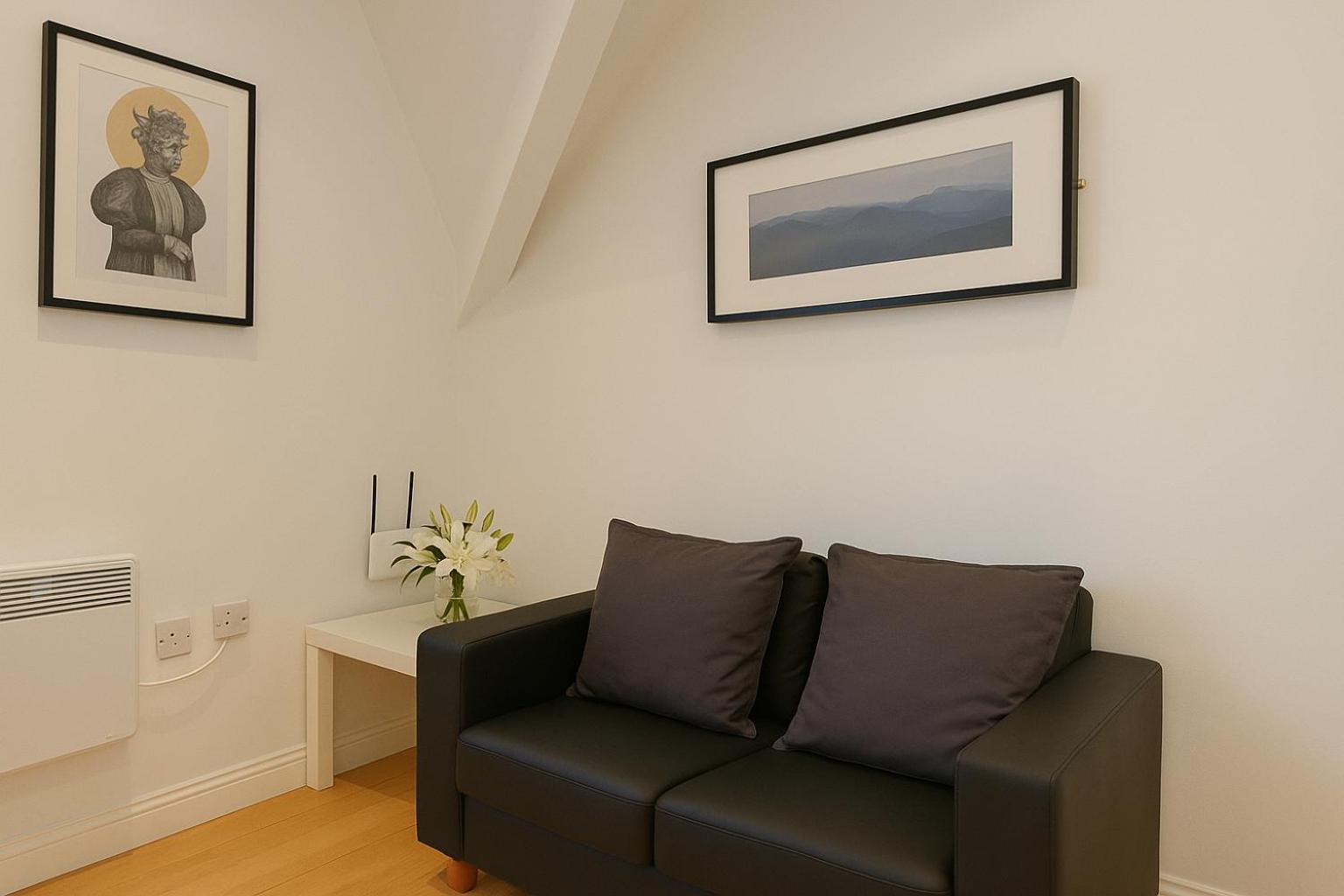 2 Bedroom Apartment Nr City Centre, Uni & Parks Cardiff Exterior foto
