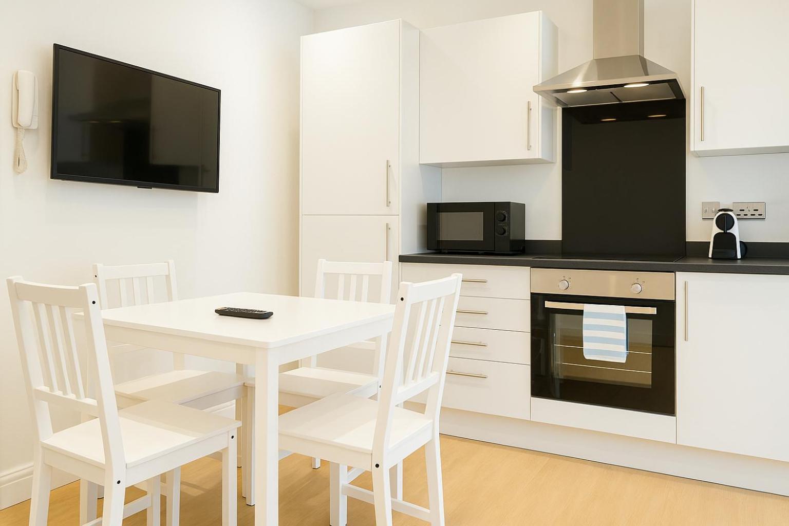 2 Bedroom Apartment Nr City Centre, Uni & Parks Cardiff Exterior foto